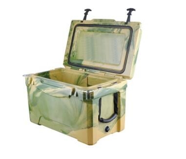 Конструкция более крутой коробки 35 QT Rotomolded сверхмощная для прочной на открытом воздухе пользы